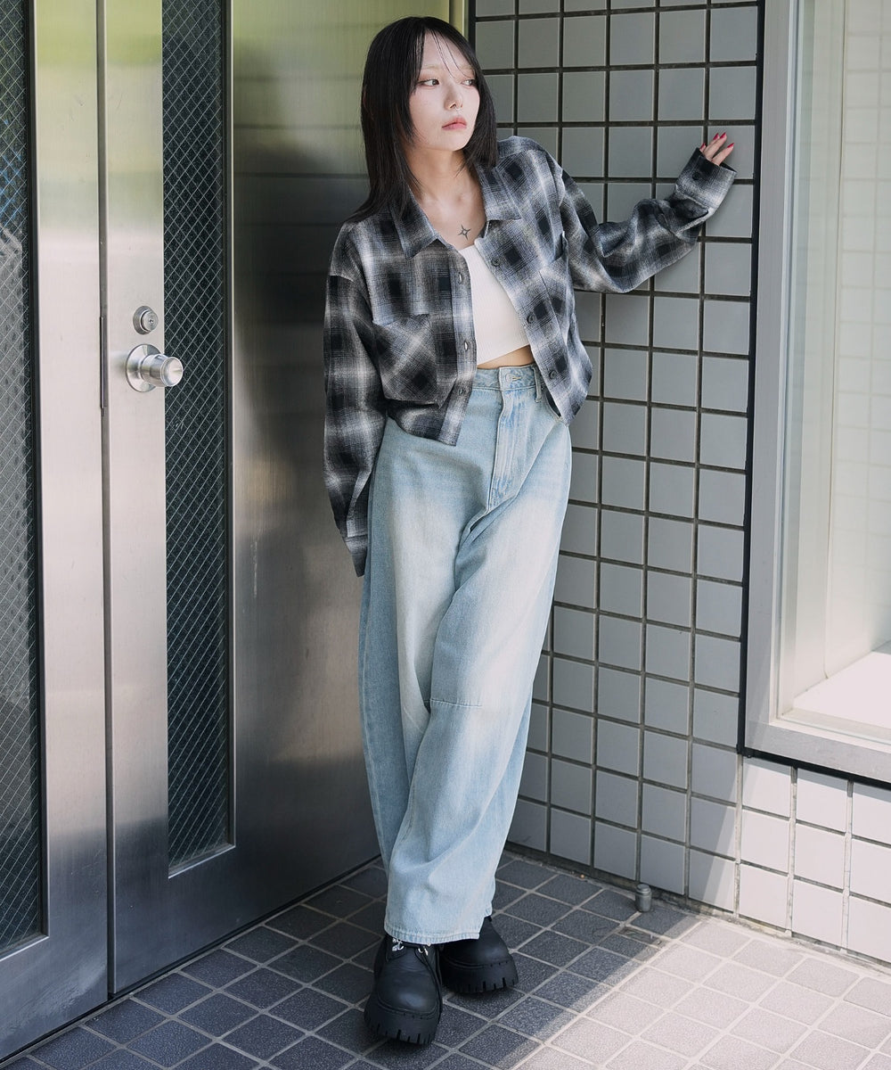 ブラック　モデル：159cm F着用