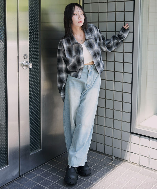 ブラック　モデル：159cm F着用