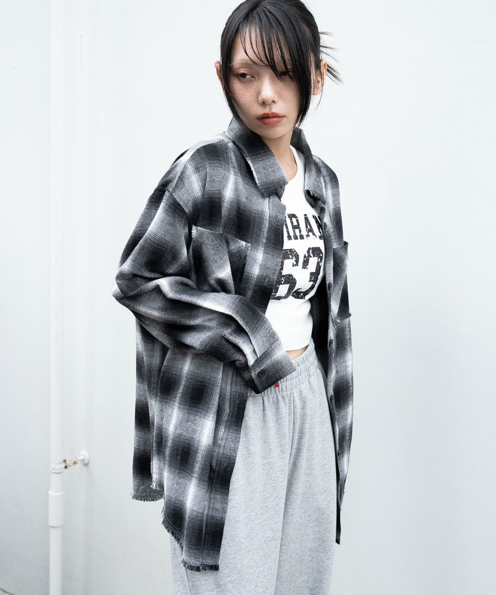 ブラック　モデル：159cm F着用