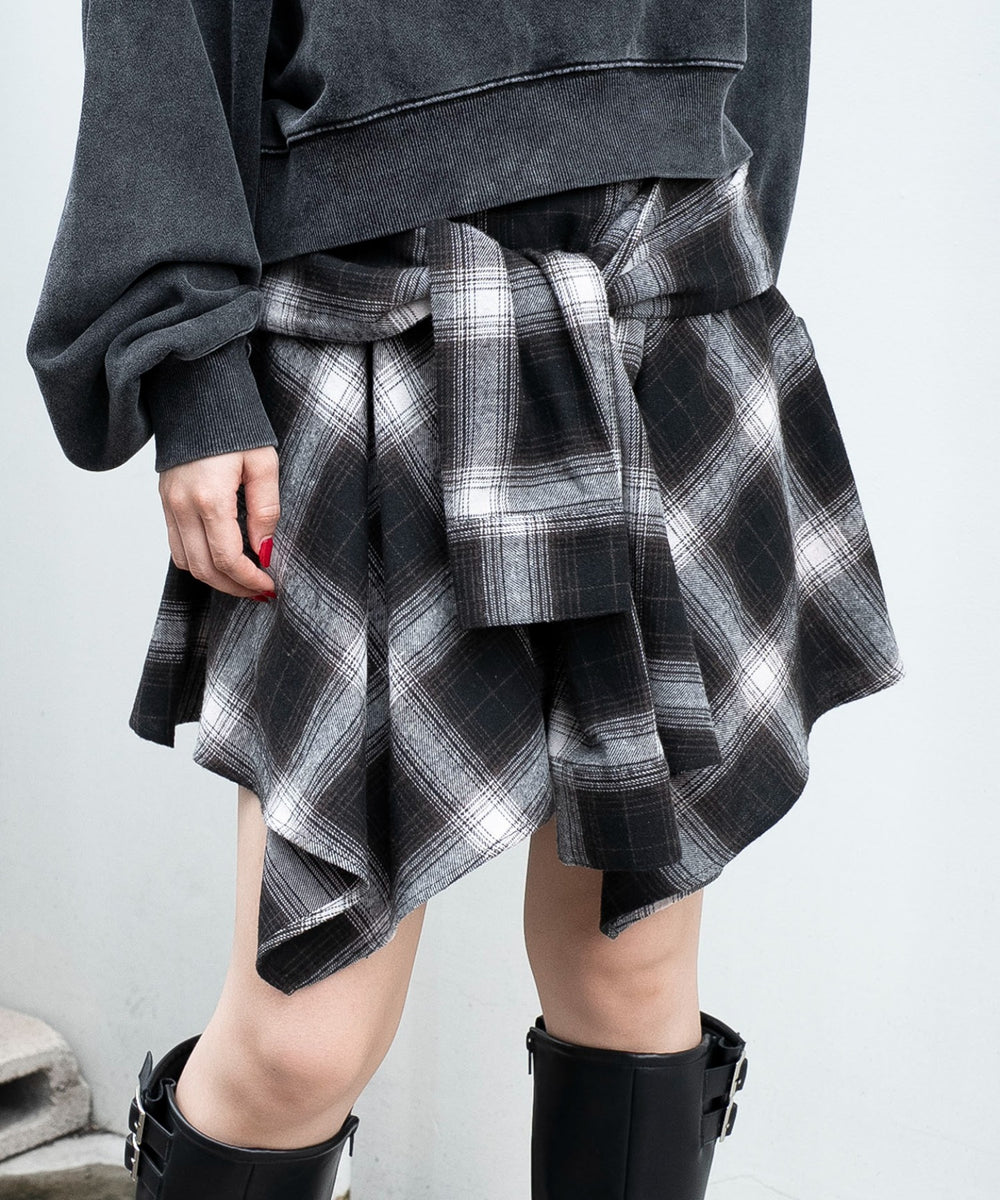 ブラウン　モデル：159cm F着用