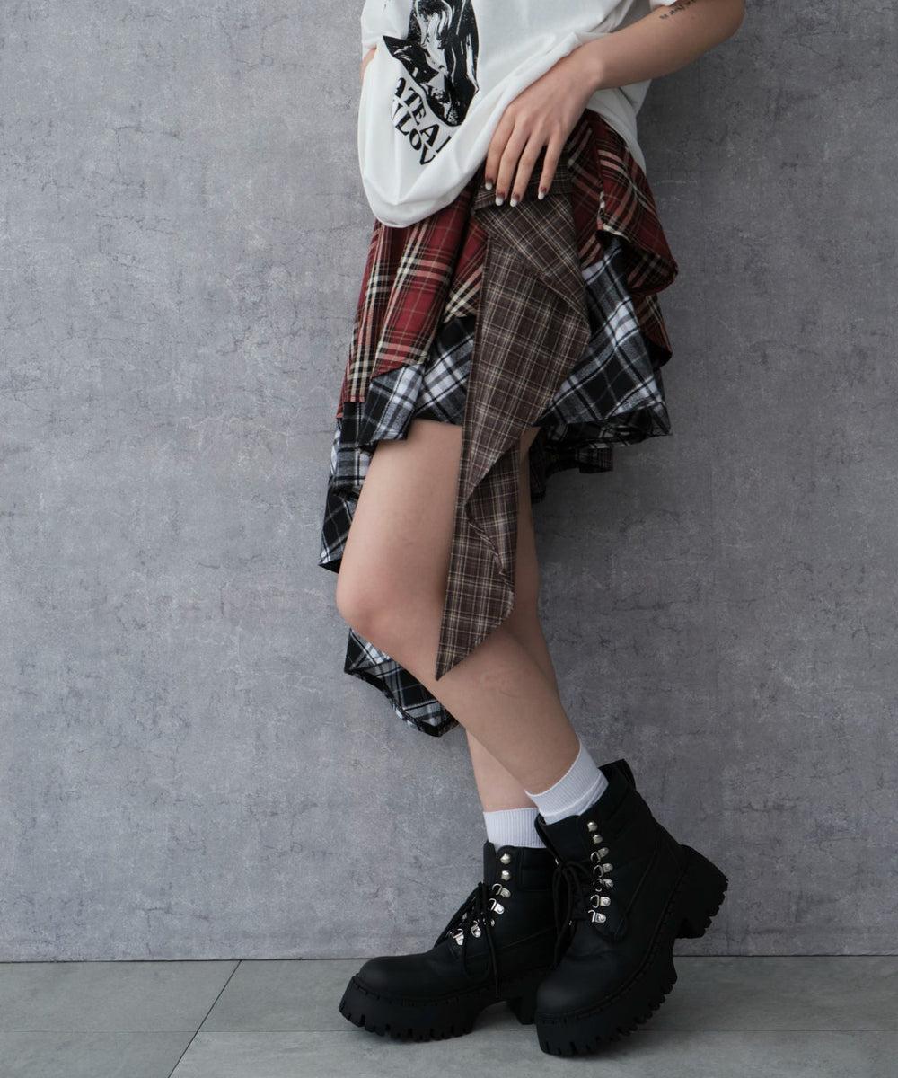 レッドチェック1 モデル：159cm F着用