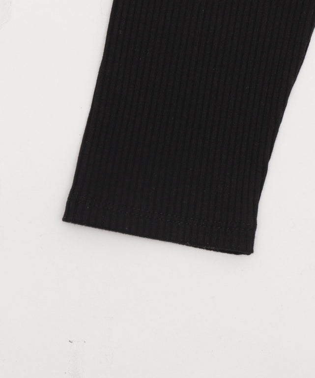 レイヤード風レースアップトップス