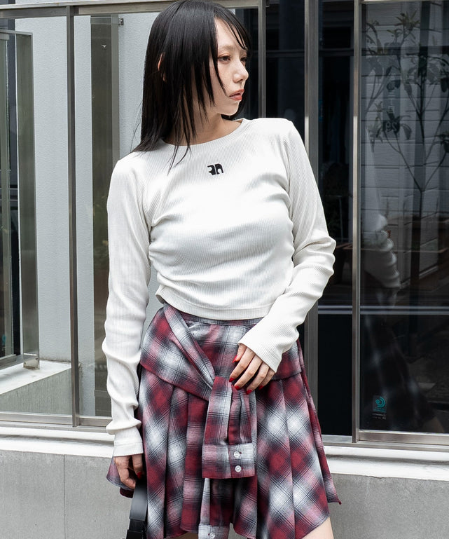 ワンポイントリブロンT/オフホワイト　モデル：159cm F着用