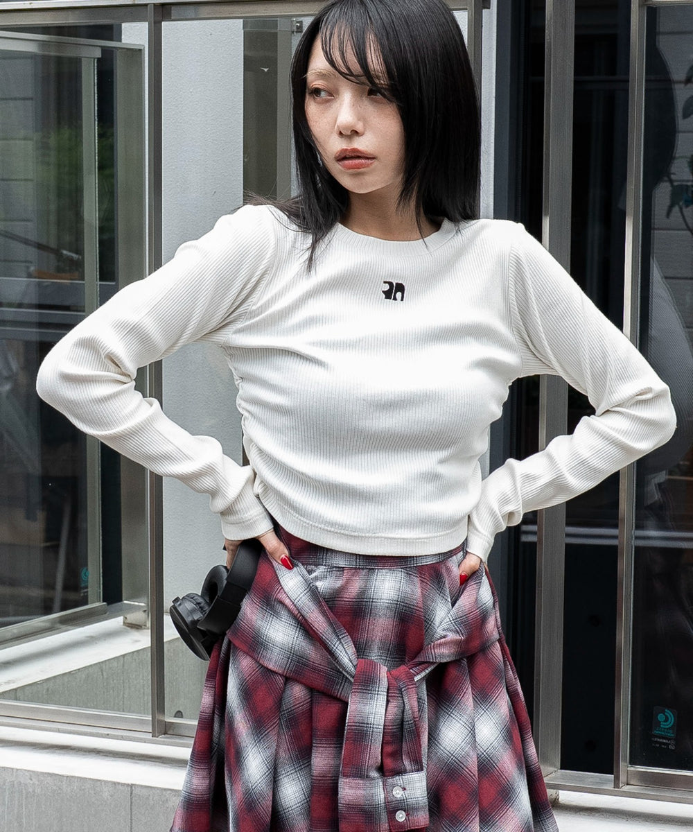 オフホワイト　モデル：159cm F着用