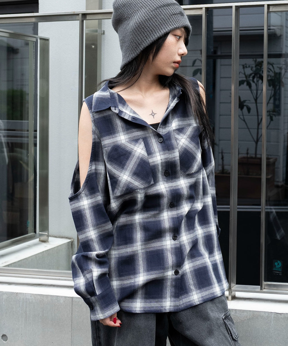 ネイビー　モデル：159cm F着用