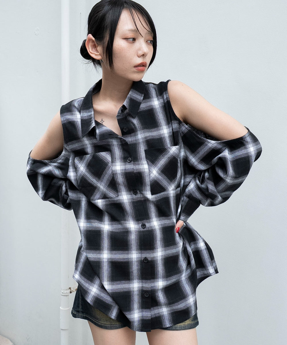 ブラック　モデル：159cm F着用