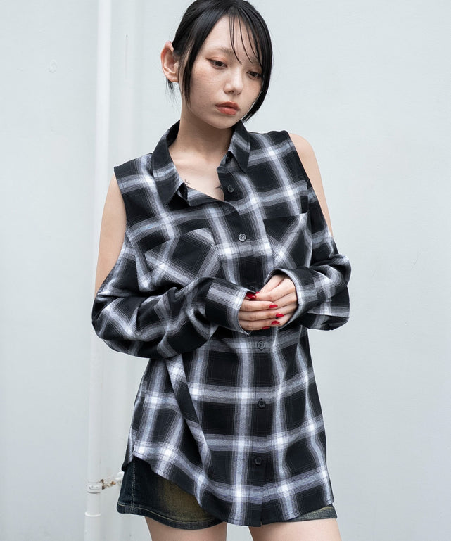 ブラック　モデル：159cm F着用