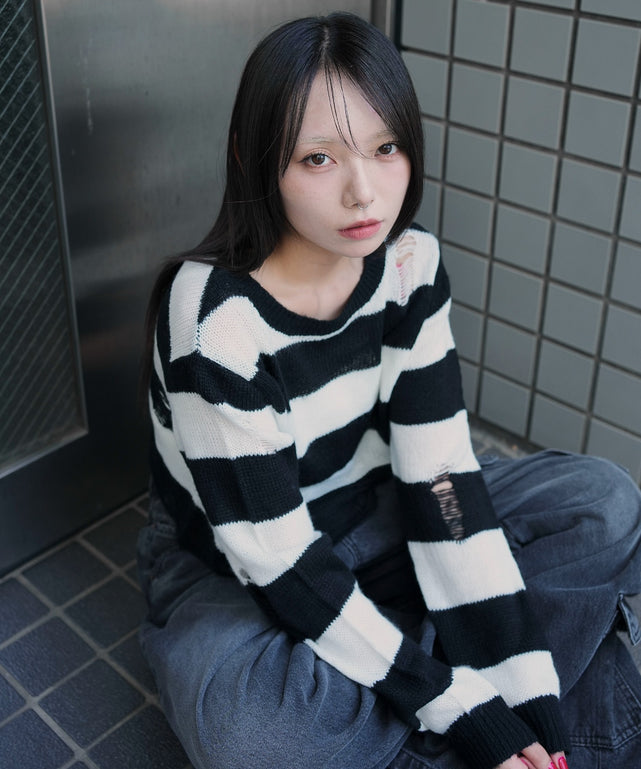 ホワイトボーダー　モデル：159cm F着用