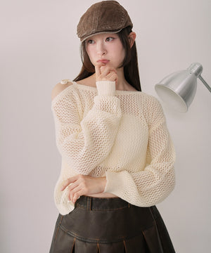 ホワイトアイボリー モデル：163cm F着用