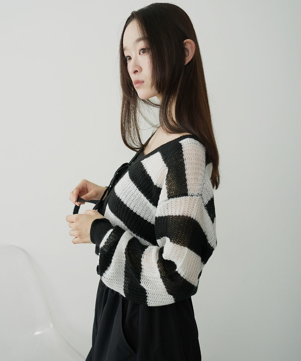 ホワイトボーダー　モデル：163cm F着用