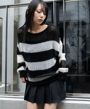 ホワイトボーダー　モデル：159cm F着用