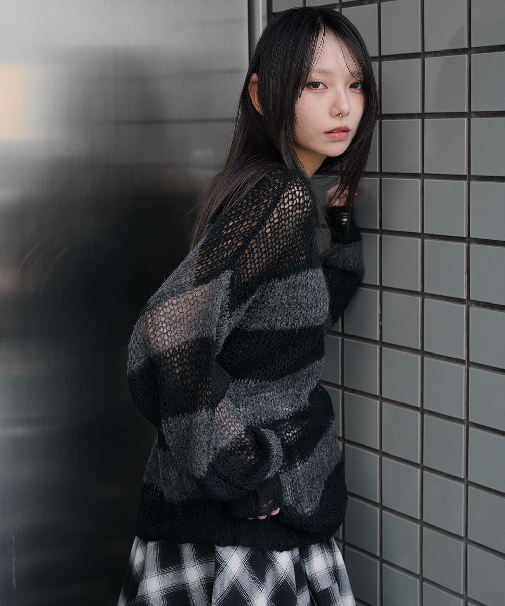 グレーボーダー　モデル：159cm F着用