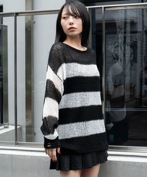 ホワイトボーダー　モデル：159cm F着用