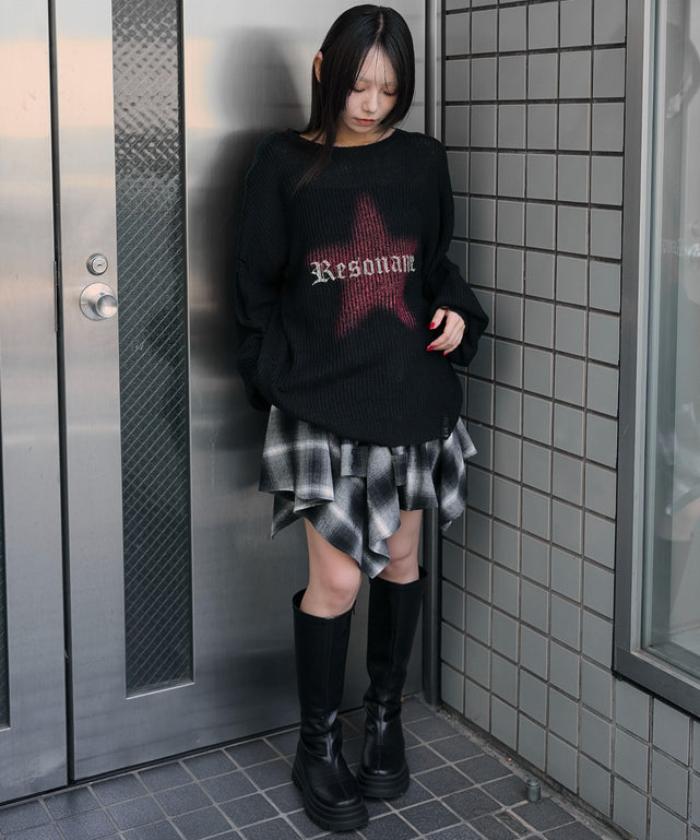 ブラック　モデル：159cm F着用