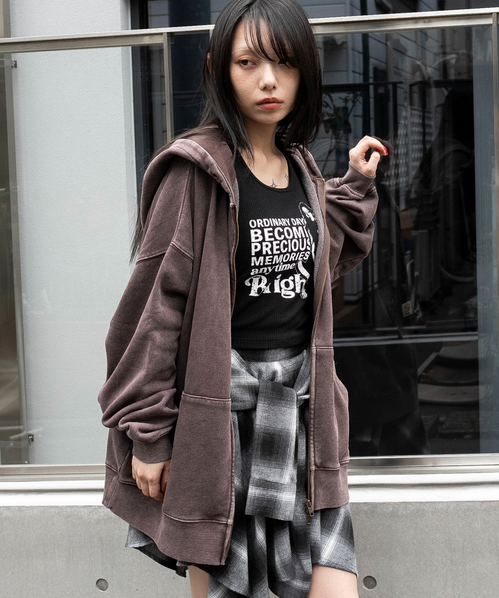 ブラウン　モデル：159cm F着用