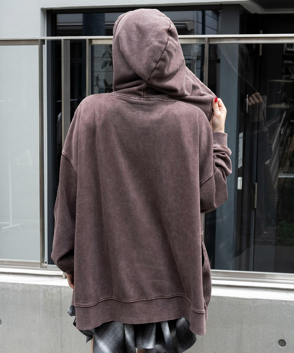 ブラウン　モデル：159cm F着用