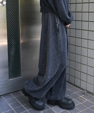 スミクロ モデル：159cm M着用