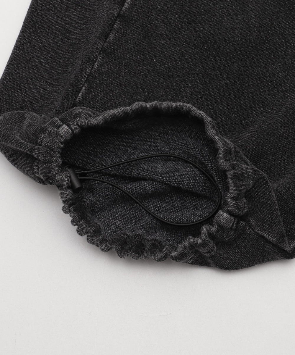 カーブデザインスウェットパンツ