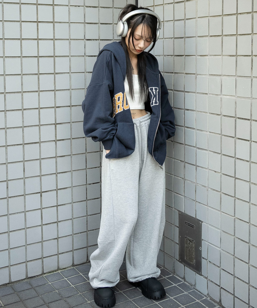 ネイビー　モデル：159cm F着用