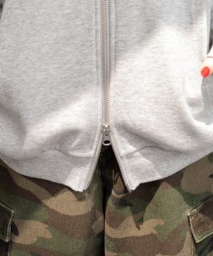 グラフィックBIGZIPパーカー