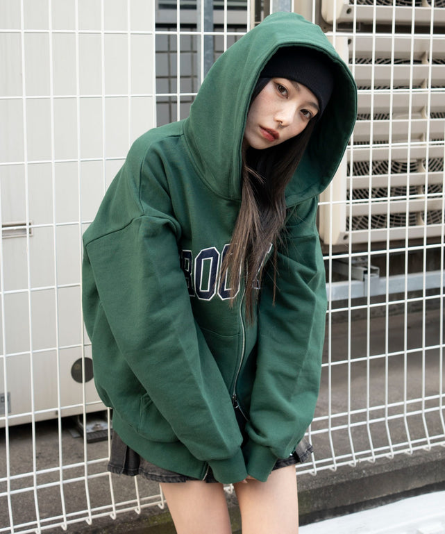 グリーン　モデル：159cm F着用