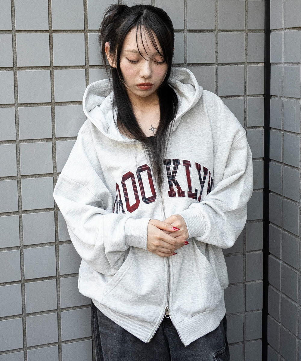 アッシュグレー　モデル：159cm F着用