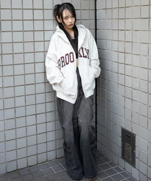 アッシュグレー　モデル：159cm F着用