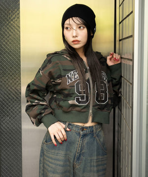 柄１　モデル：159cm F着用