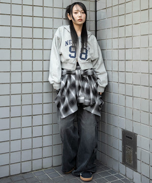 杢グレー　モデル：159cm F着用