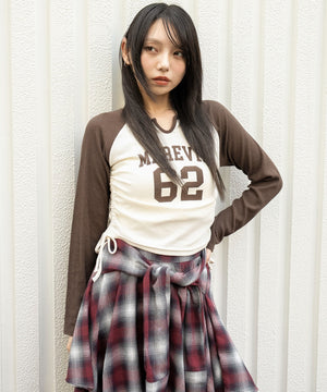 ブラウン　モデル：159cm F着用