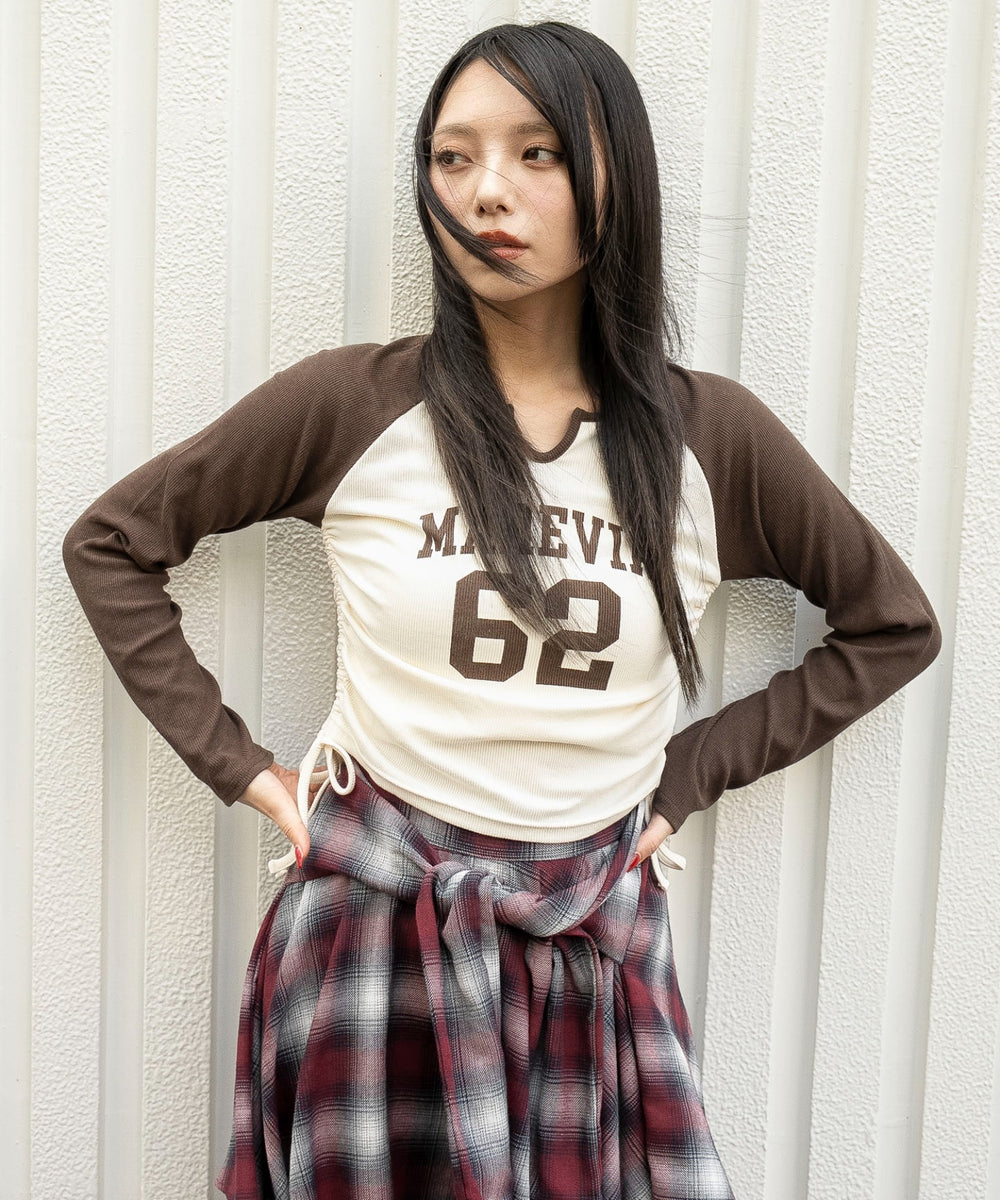 ブラウン　モデル：159cm F着用