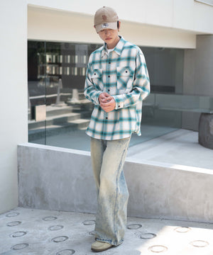 柄6 モデル：180㎝　L着用