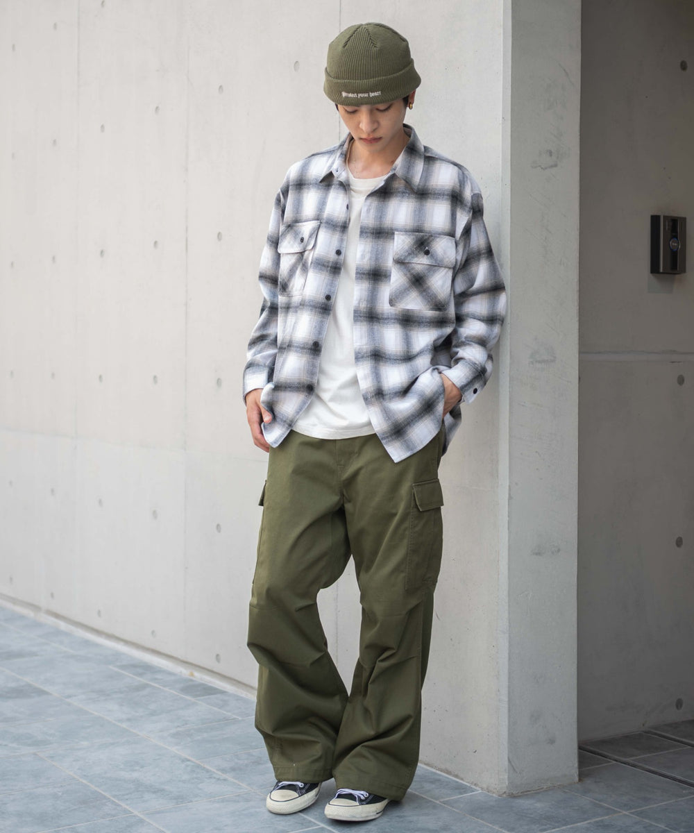 柄2 モデル：180㎝　L着用