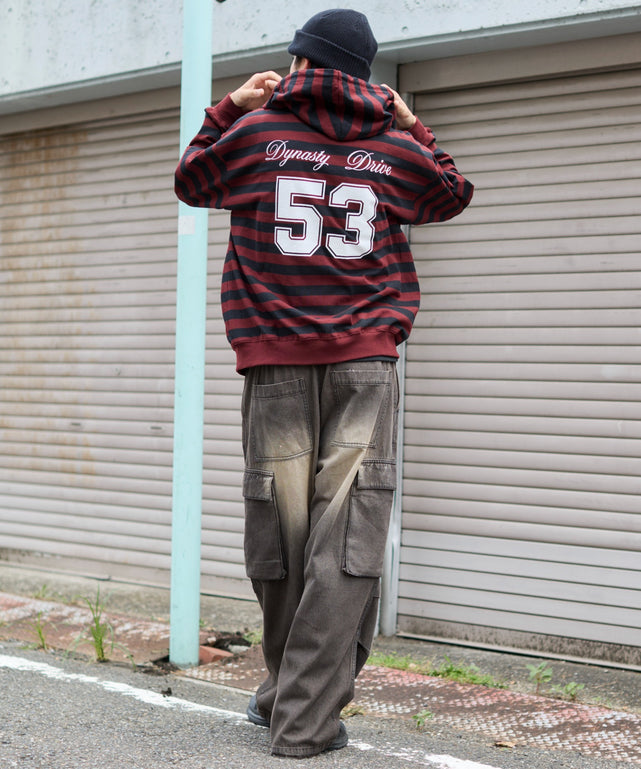 レッドボーダー モデル：180cm L着用