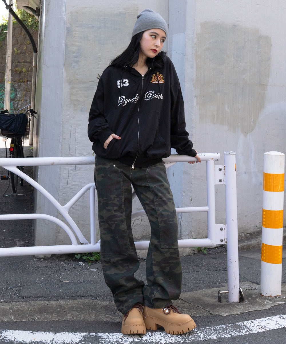 ブラック モデル：160cm M着用