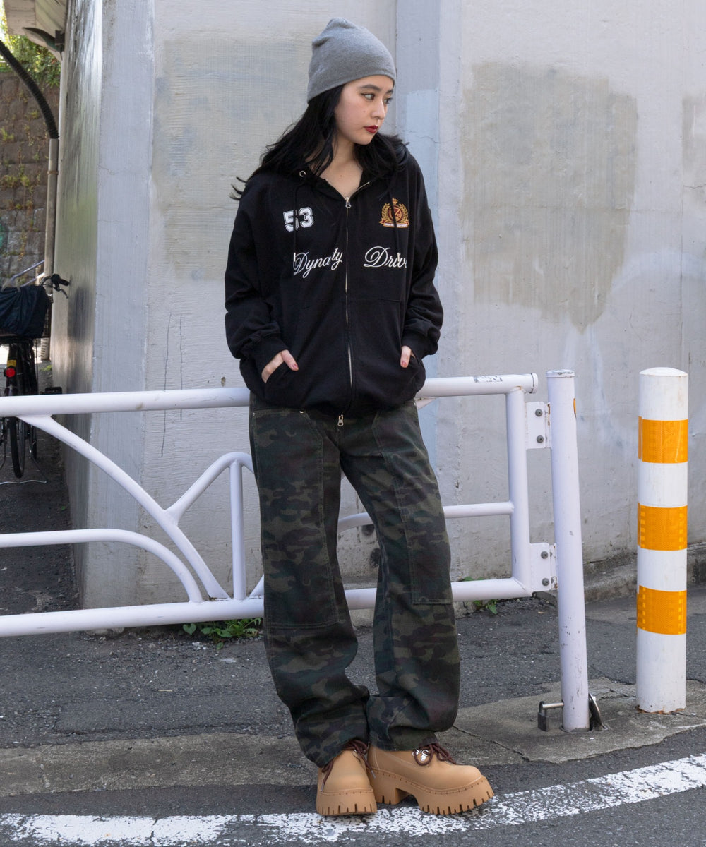 ブラック モデル：160cm M着用