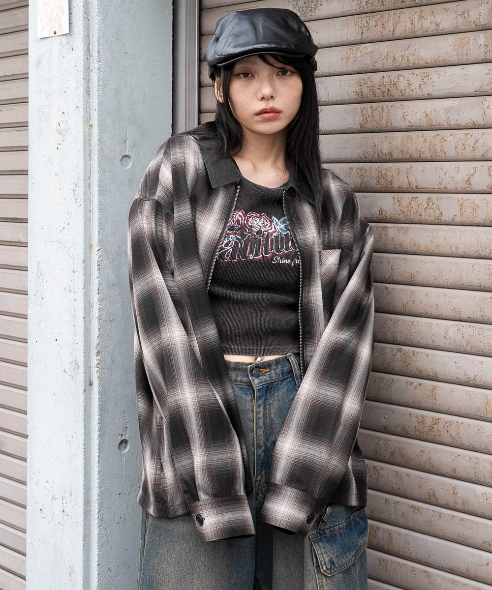 ブラウンチェック　モデル：159cm L着用