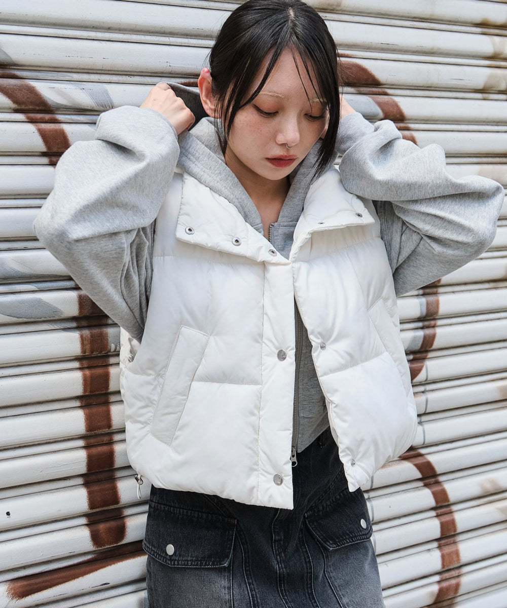 ホワイトアイボリー モデル：159cm F着用