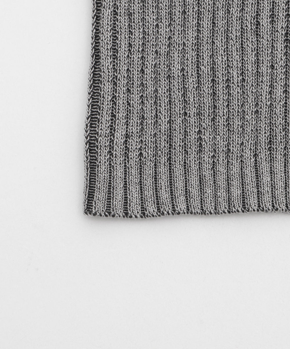 リブハイネックショートニット