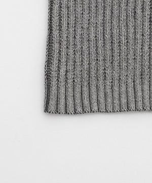 リブハイネックショートニット