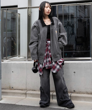 チャコール　モデル：159cm F着用