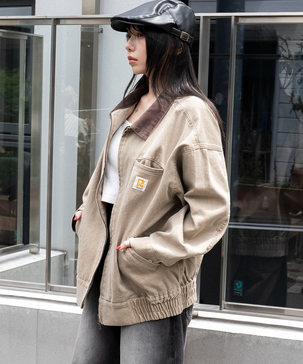 ベージュ　モデル：159cm F着用