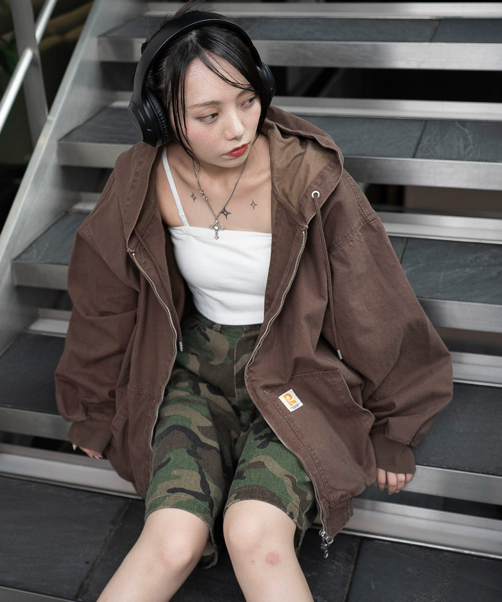 ブラウン　モデル：159cm F着用