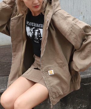 ベージュ　モデル：171cm F着用