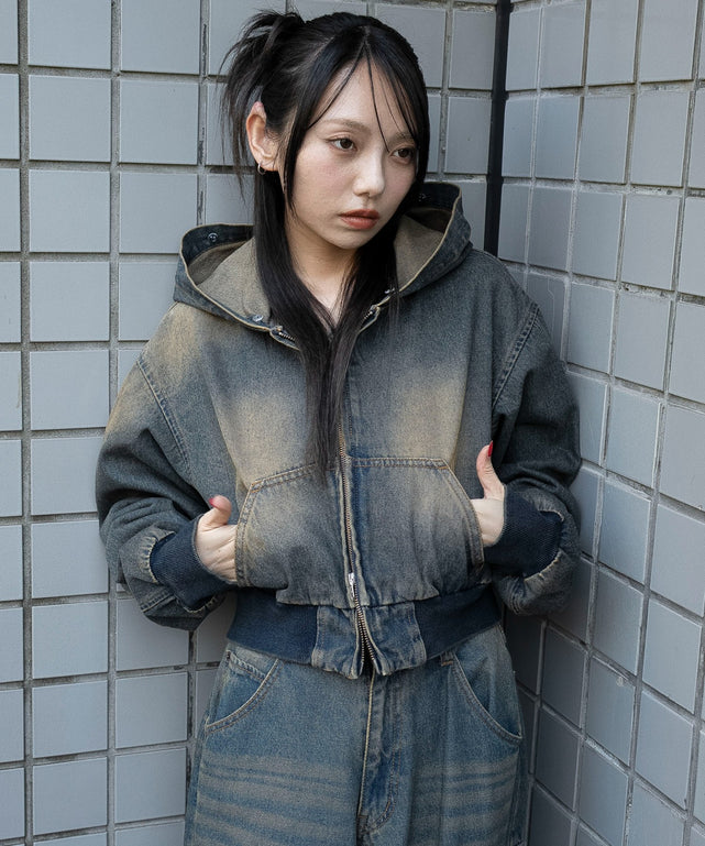 デニム中濃加工　モデル：159cm F着用