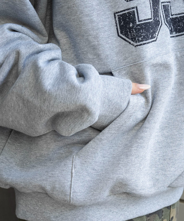 グラフィックプルパーカー