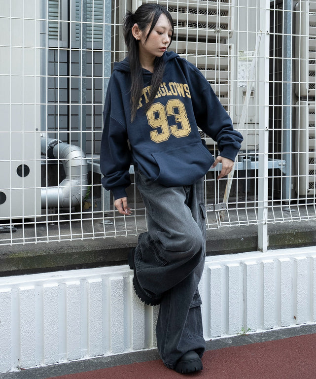 ネイビー　モデル：159cm F着用