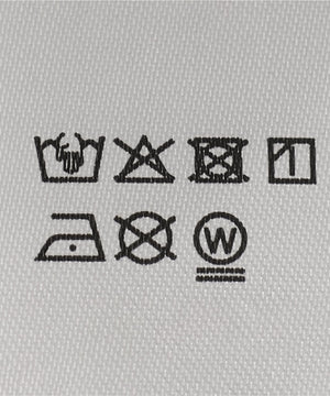 グラフィックプルパーカー