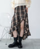 ブラウンチェック１　163cm F着用