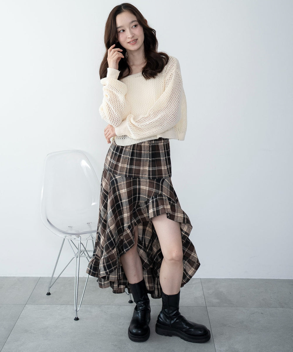 ブラウンチェック１　163cm F着用